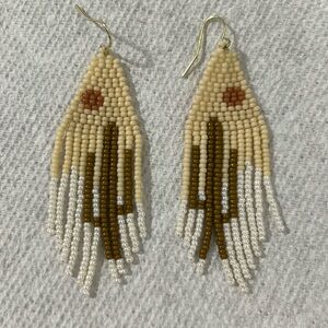 Saguaro 🌵 glass beaded earrings